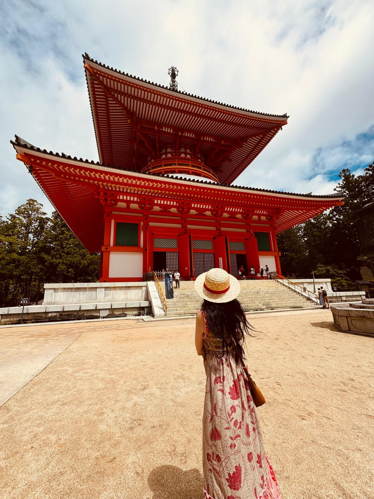 dbf94376-7620-4970-abf4-2e24d5447f31