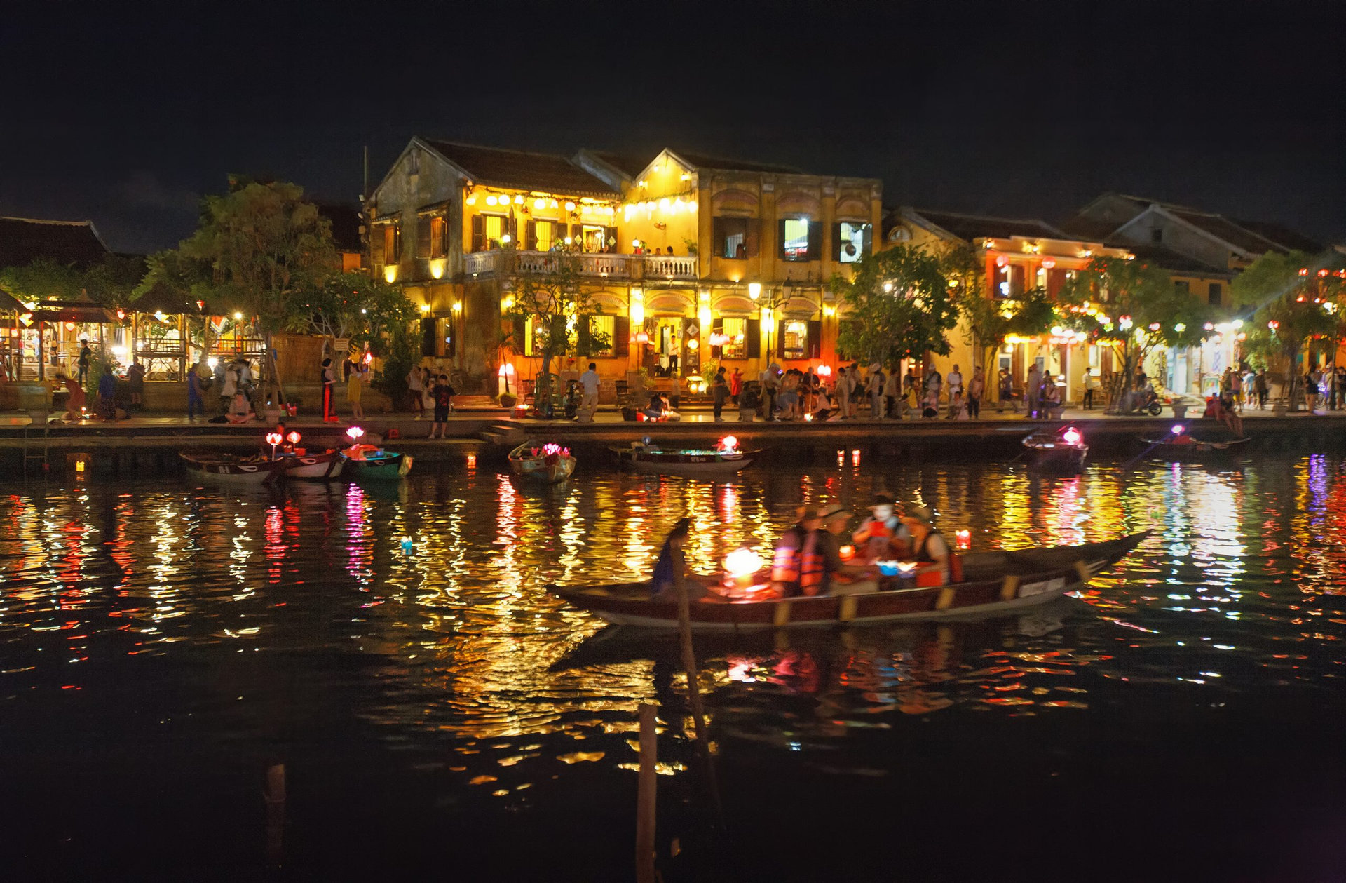 Night Boat Ride at Ancient Town of Hoi An, Vietnam