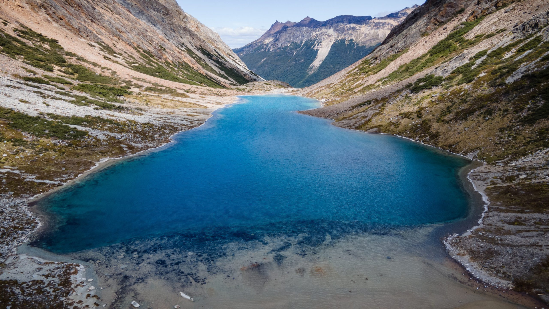 Laguna Ceniza - Tierra del Fuego, Argentina